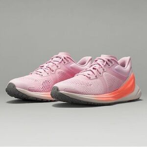 NEW LuLuLemon Blissfeel Women Everyday Gym Workout Running Shoe size US 8